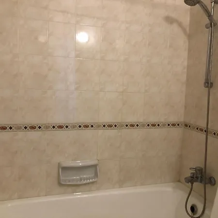 Kings Palace - Stylish 2 Bed With Sea Views Pafos