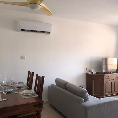 Kings Palace - Stylish 2 Bed With Sea Views Apartament Pafos